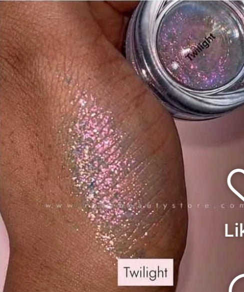 Yglam pigments